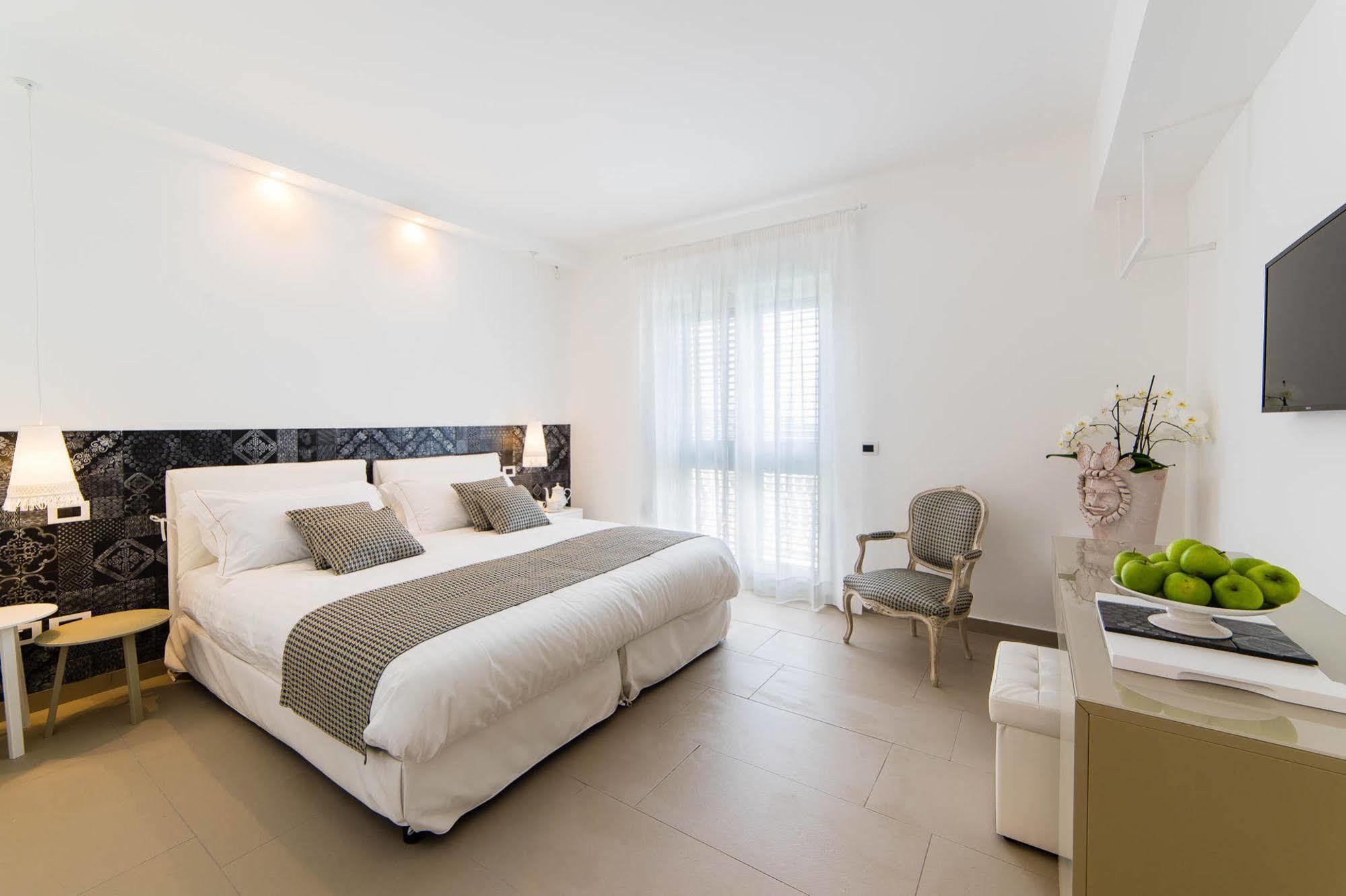 Sciccosa Bed & Breakfast 2*